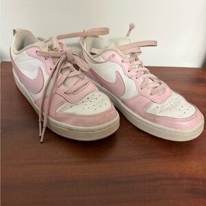 Nike Women's Sneakers in Pink and White